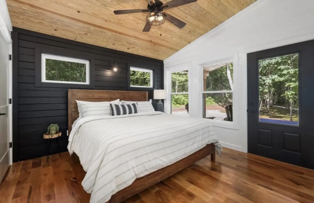 barndominium accent walls